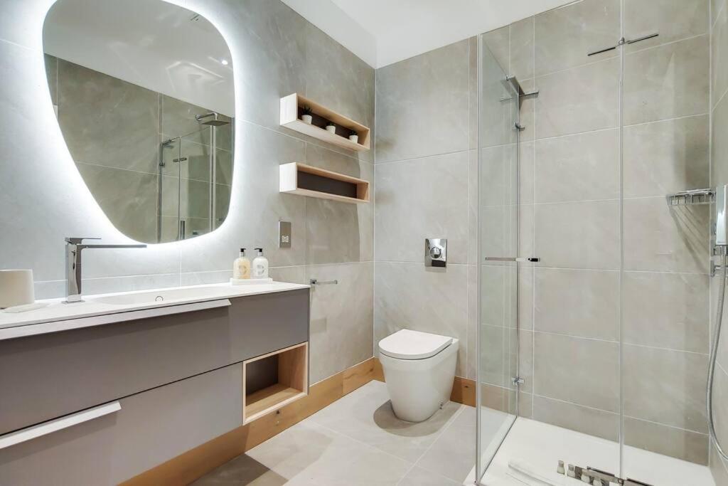 11 Borough Apartments - Bright & Spacious 2-Bed Near London Bridge Exterior foto