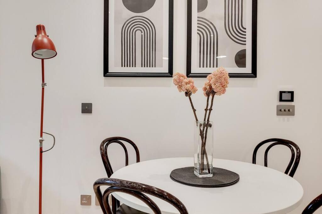 11 Borough Apartments - Bright & Spacious 2-Bed Near London Bridge Exterior foto